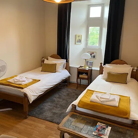 La Fiere Bridge Bed & Breakfast *